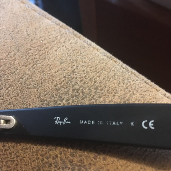 Sunglasses-Ray bans - Picture 3 of 3